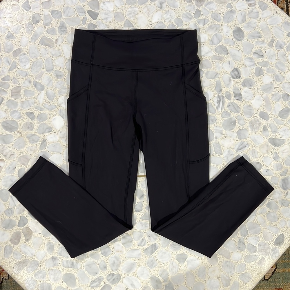 Lululemon Invigorate Tights 23”